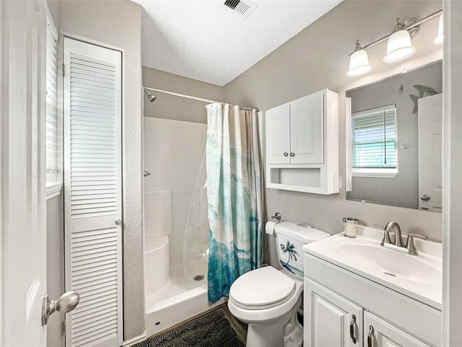 Building Photo - 81 Santar Loop