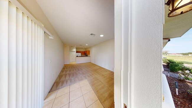 Building Photo - Charming 2Bed/ 2Bath in Poinciana Tuscany ...