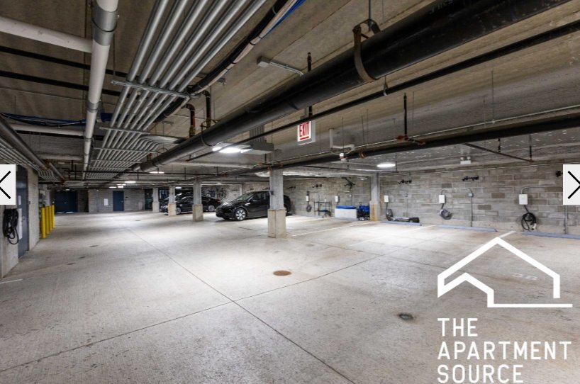 Building Photo - 1701 W Webster Ave