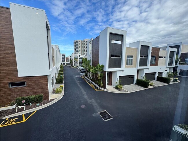 Building Photo - 239 Cosmopolitan Ct