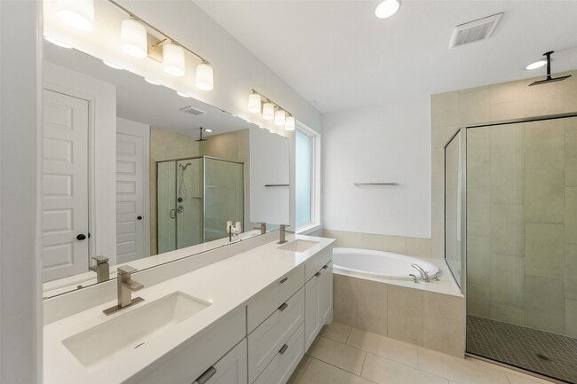 Building Photo - 7420 Caprock Cyn Ln