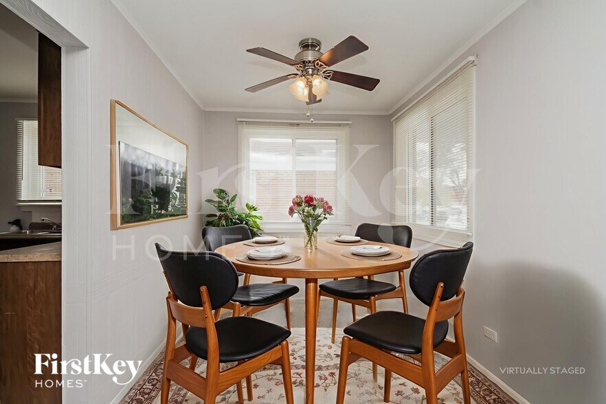 Building Photo - 14525 Dobson Ave