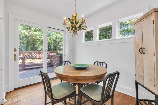 Building Photo - 111 Chicago Blvd