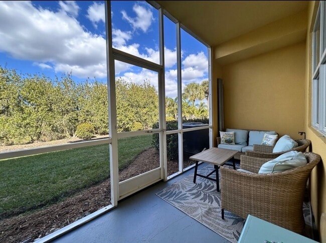 Building Photo - 16050 Via Solera Cir