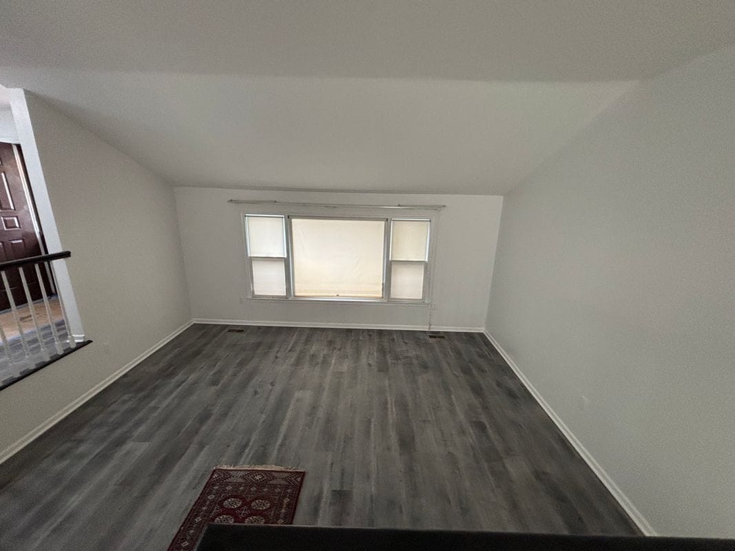 Building Photo - 21 Teaberry Dr