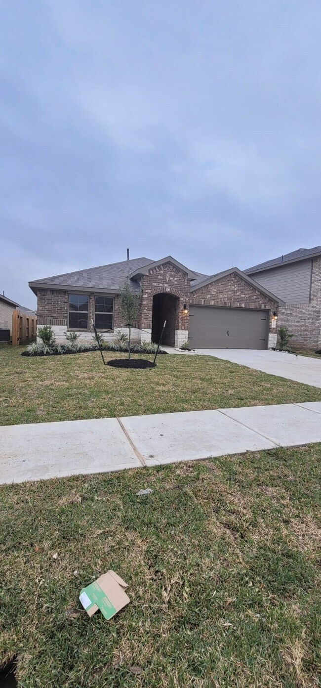 Building Photo - 1514 Maple Rdg Dr