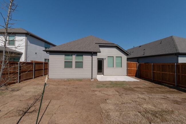 Building Photo - 3520 Palo Duro Dr