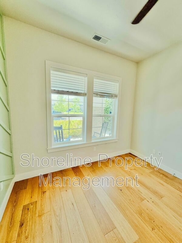 Building Photo - 4014 W Farm View Dr