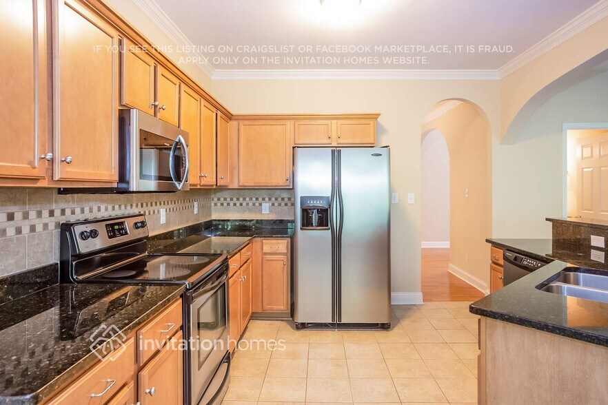 Building Photo - 119 Big Oak Ln