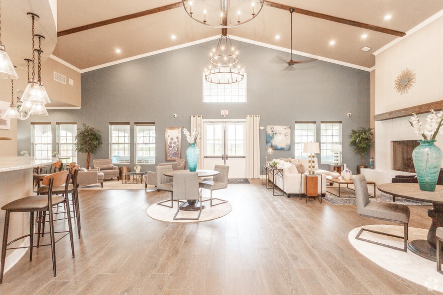 Sixty610 Stone Creek 6610 N 155th Ct Omaha NE 68116 Apartment Finder