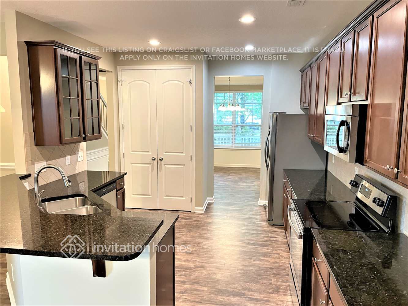 Building Photo - 15824 Homecoming Way