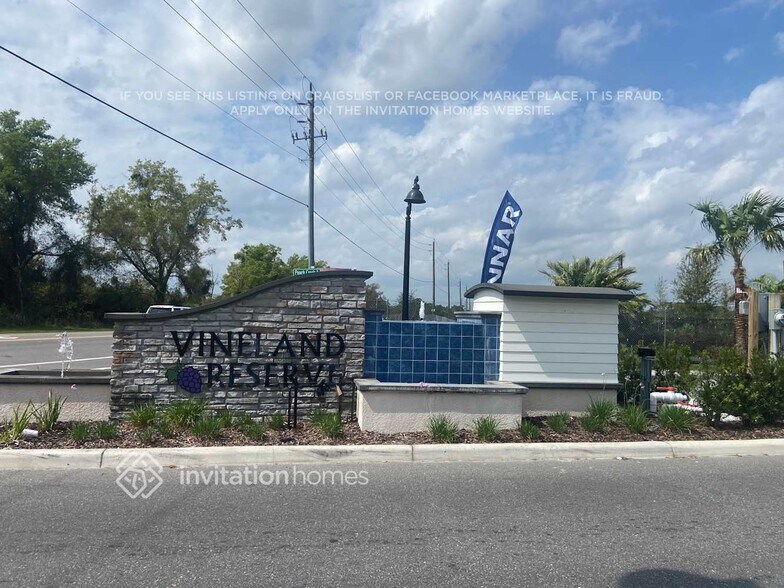 Building Photo - 1145 Peach Crk Dr