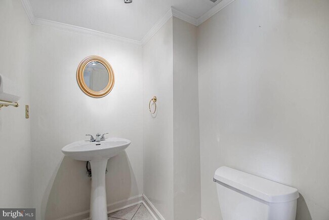 Building Photo - 7701 Zulima Ct