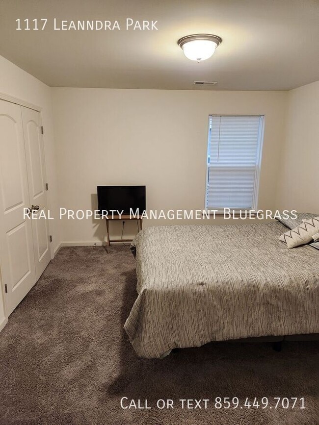 Building Photo - 1117 Leanndra Pk