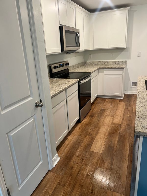 Building Photo - 862 Winwood Cir