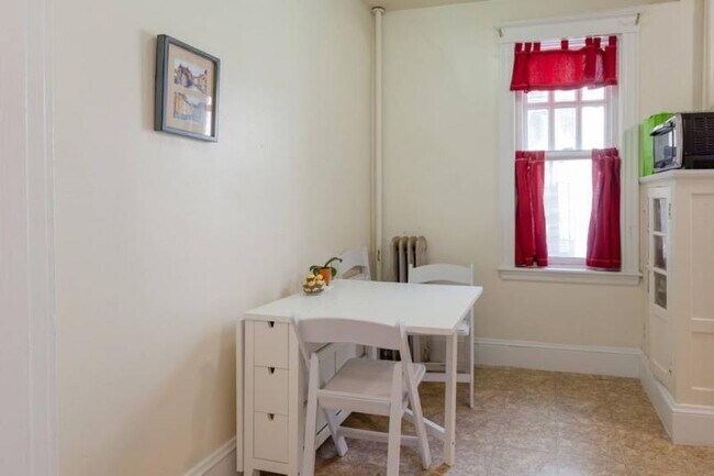 Building Photo - 1 bedroom in Cambridge MA 02138