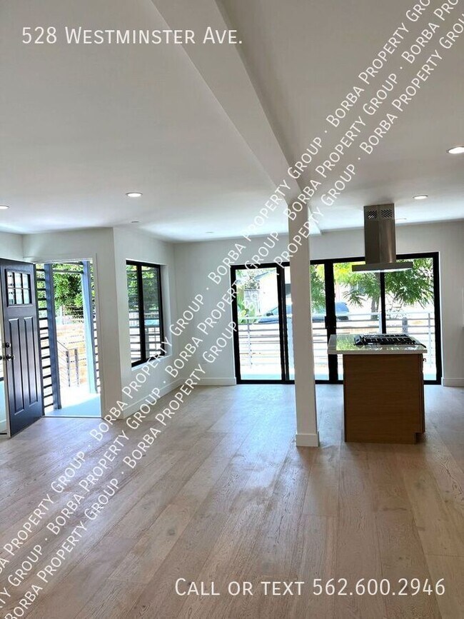 Building Photo - 528 Westminster Ave