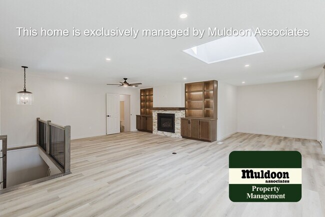 Building Photo - Completely remodeled ranch in the heart of Rockrimmon