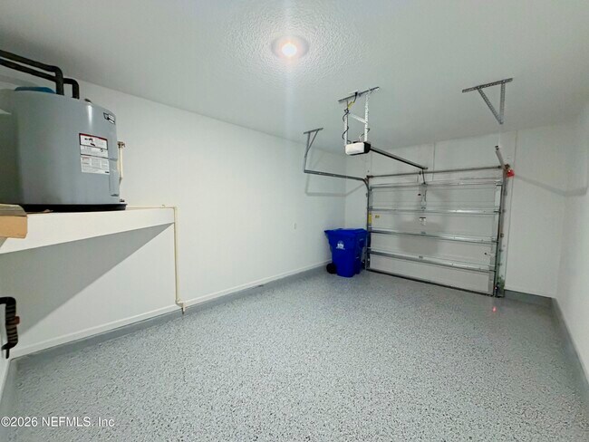 Building Photo - 191 Hubbard Bnd