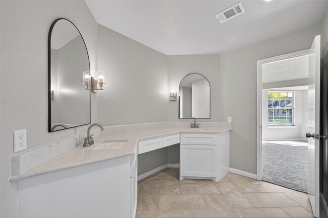 Building Photo - 11406 Caesar Dr