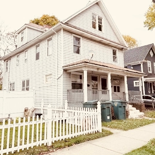 Building Photo - 96-98 Durnan St
