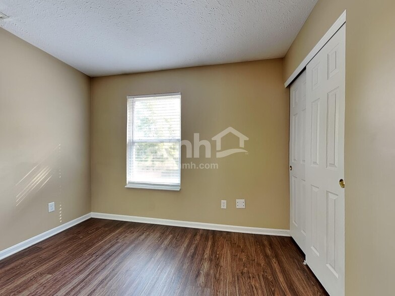 Building Photo - 640 Linden Creek