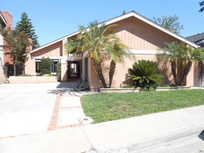 Building Photo - 22431 Rippling Brook