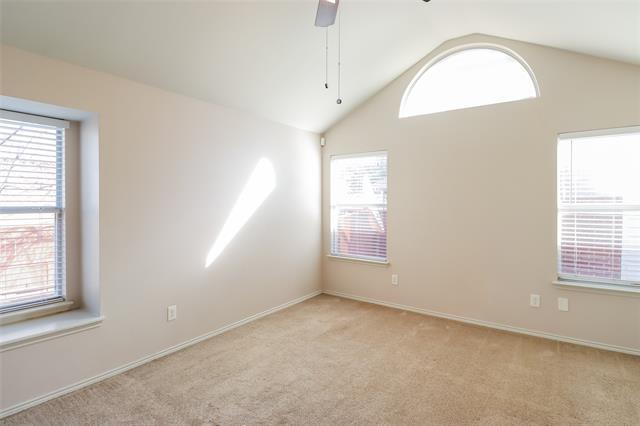 Building Photo - 6503 Fairglen Dr
