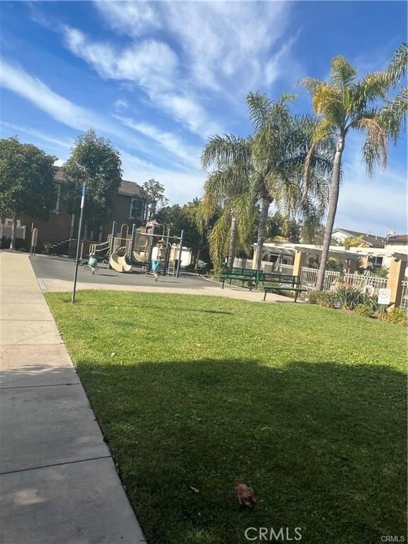 Building Photo - 2889 Plaza del Amo