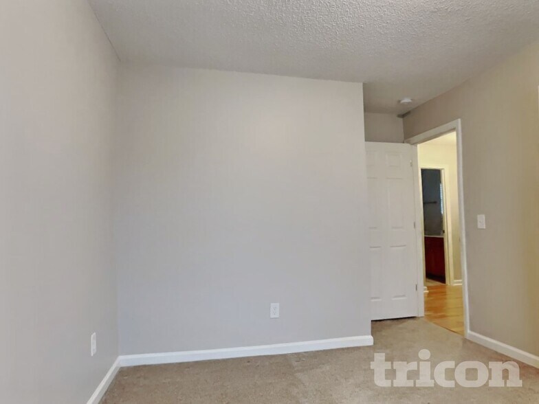 Building Photo - 172 Muirfield Ridge Dr