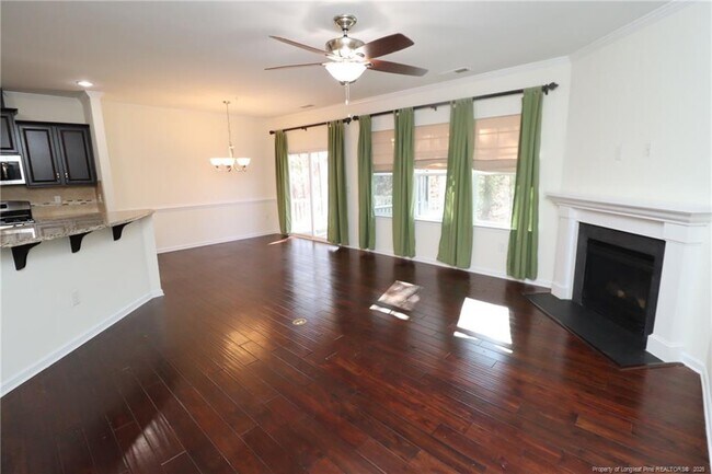 Building Photo - 208 Kylemore Cir