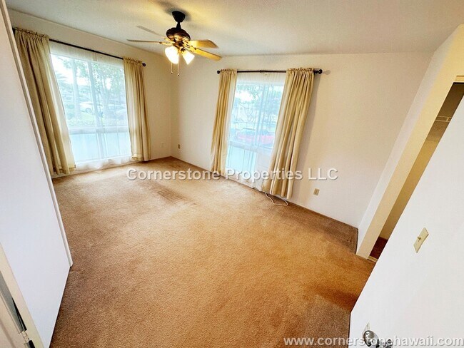 Building Photo - 94-638-638 Lumiaina St