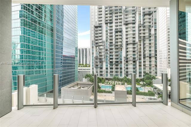 Building Photo - 300 Biscayne Boulevard Way