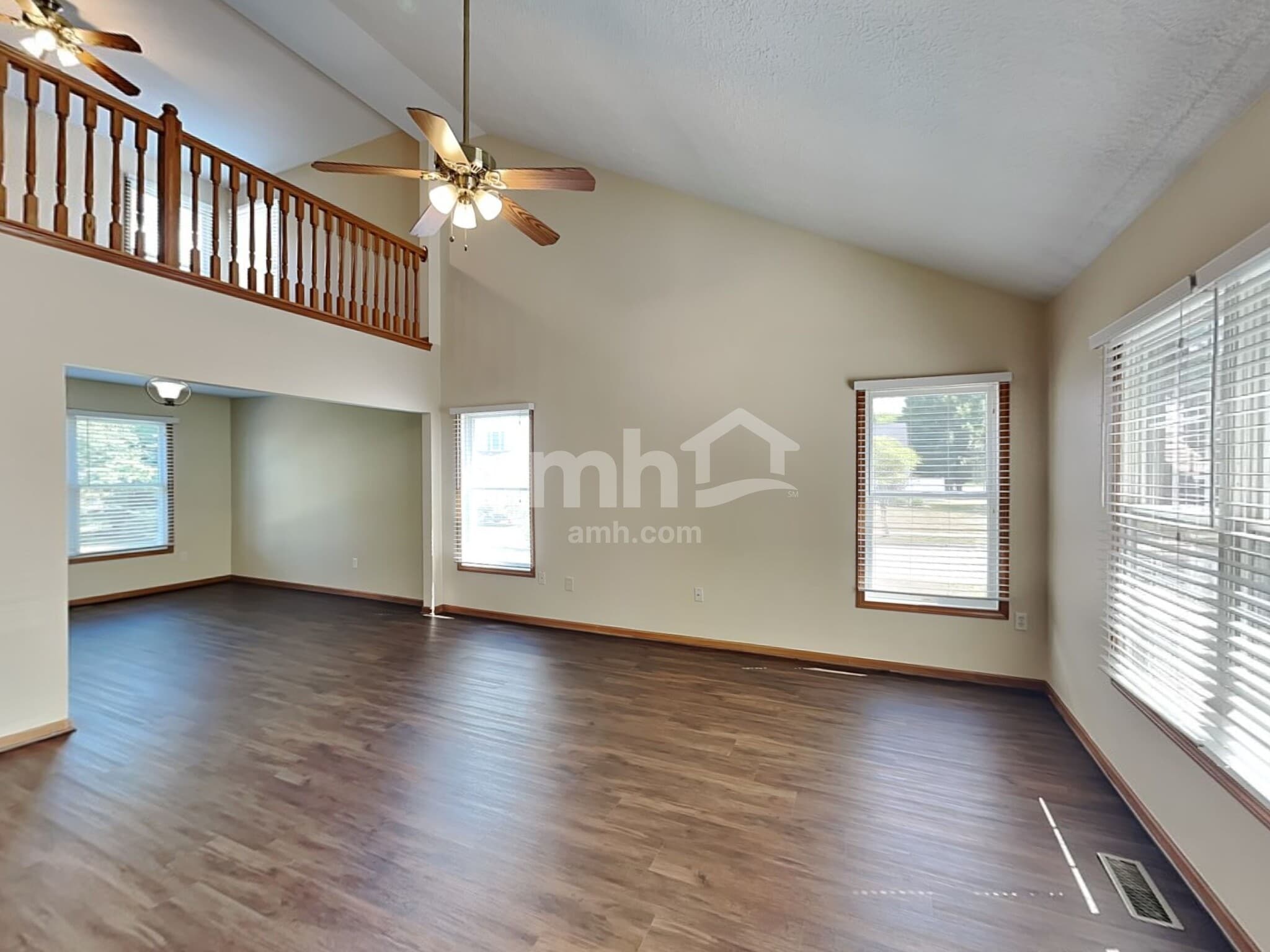 Building Photo - 242 Iris Trail Dr