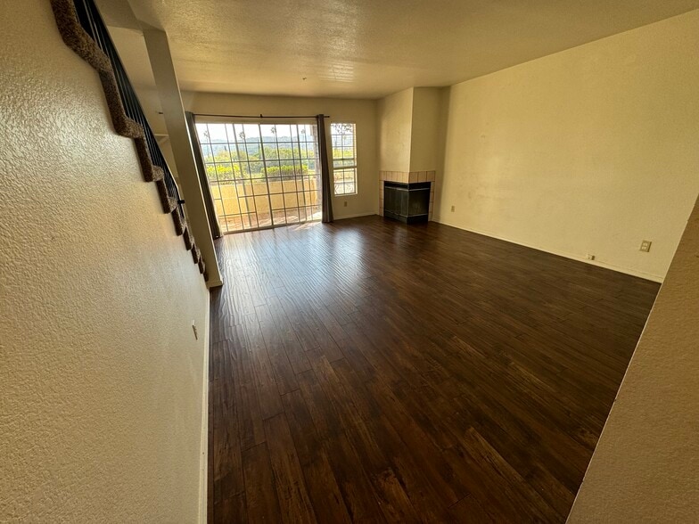 Building Photo - 5704 Camino Del Cielo