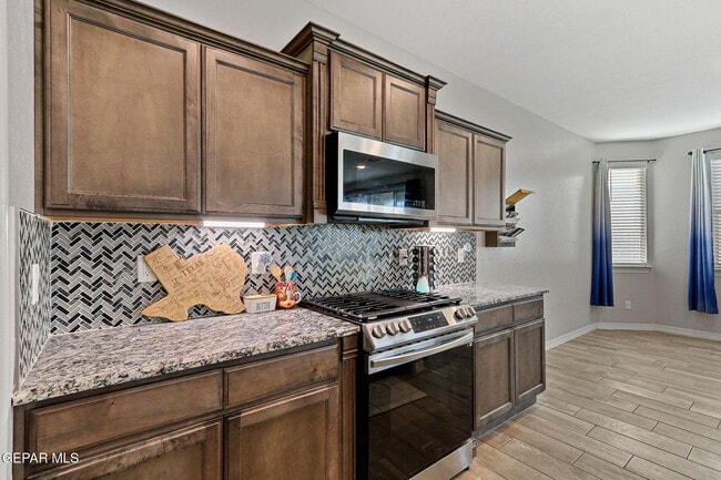 Building Photo - 883 Crystal Rook Dr