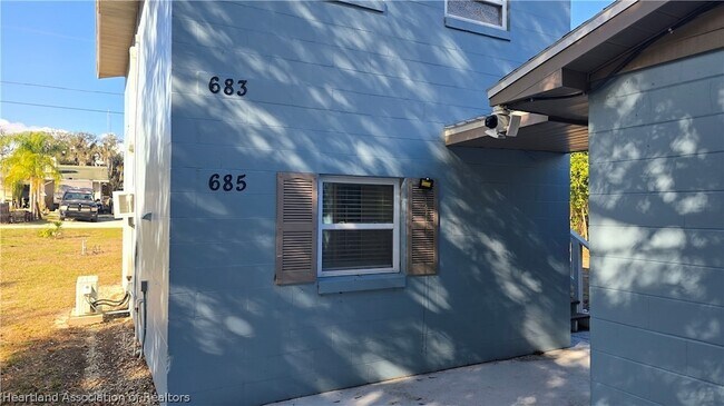 Building Photo - 683 Lake June Rd