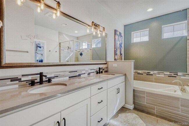 Building Photo - 5 BR/4BA | Newly Renovated Single Family Home | 1-Car Garage Parking | Community Pool!