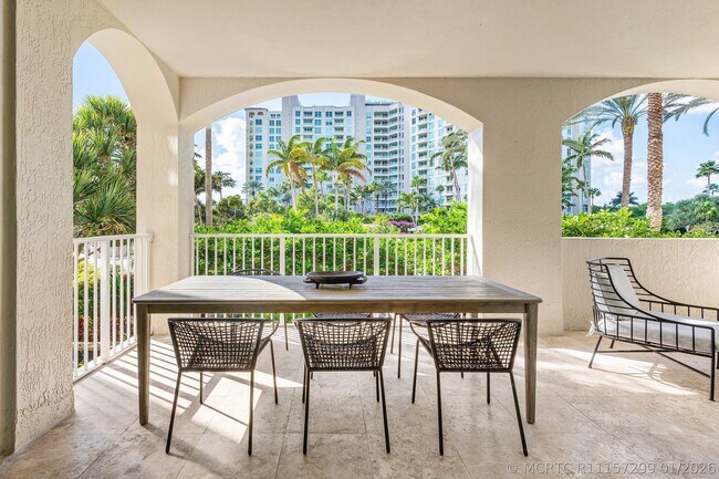 Building Photo - 3700 S Ocean Blvd