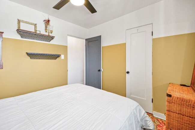 Building Photo - 2Bed/1bath beautiful Home close to City Park