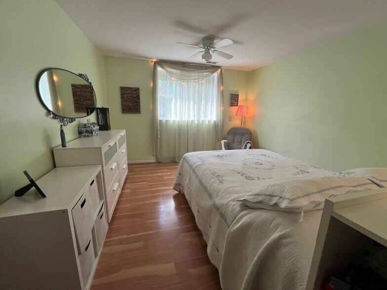 Building Photo - 4520 Conwell Dr