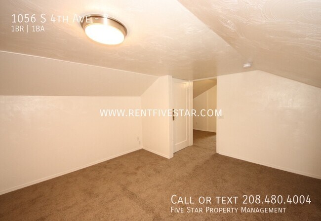 Building Photo - 1056 S 4th Ave
