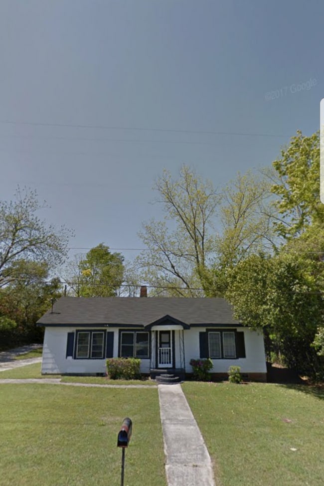 Primary Photo - 522 Charles W. Manning Sr. Wy