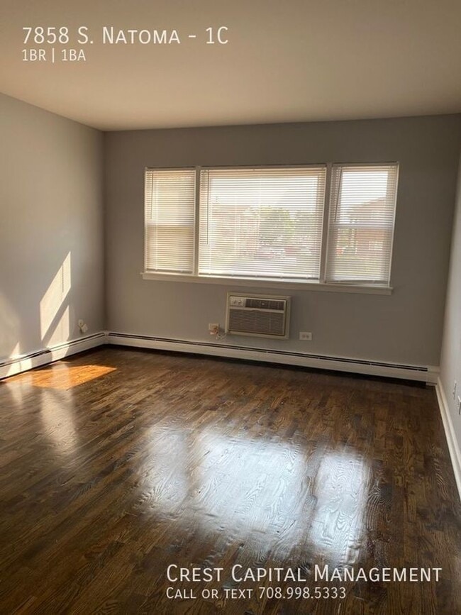 Building Photo - 7858 Natoma Ave