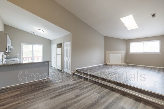 Building Photo - 3640 Cypress Creek Dr