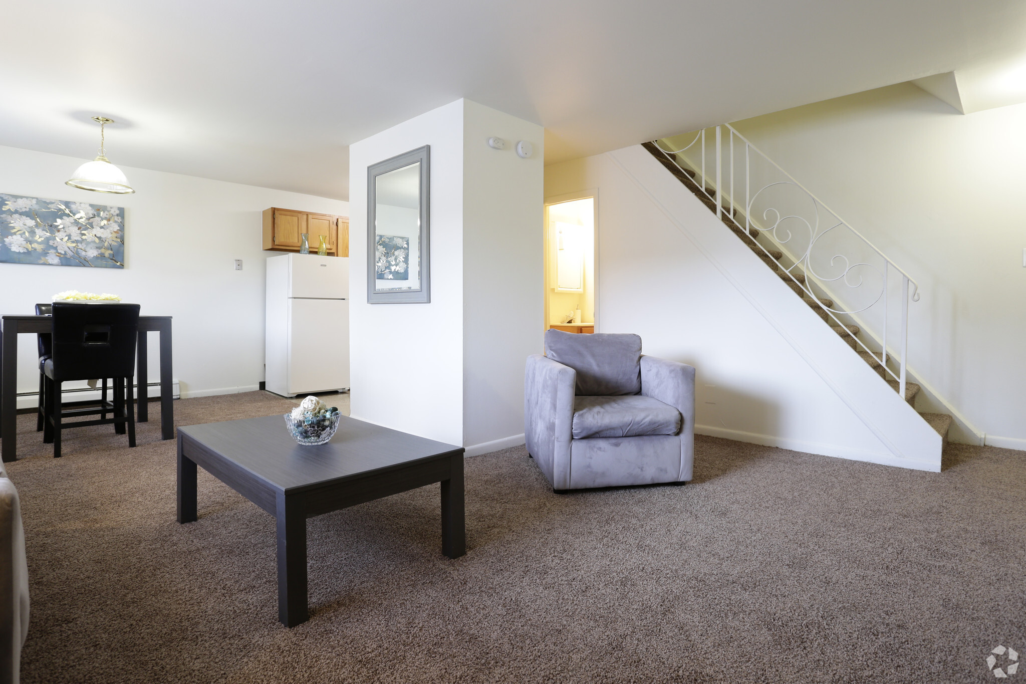 Living Room - Tamarack Station Apartments