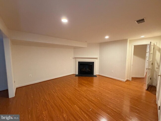 Building Photo - 4277 Park Green Ct