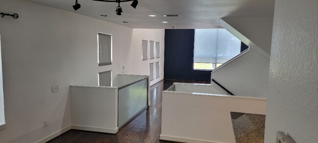 Building Photo - 2920 Cline St