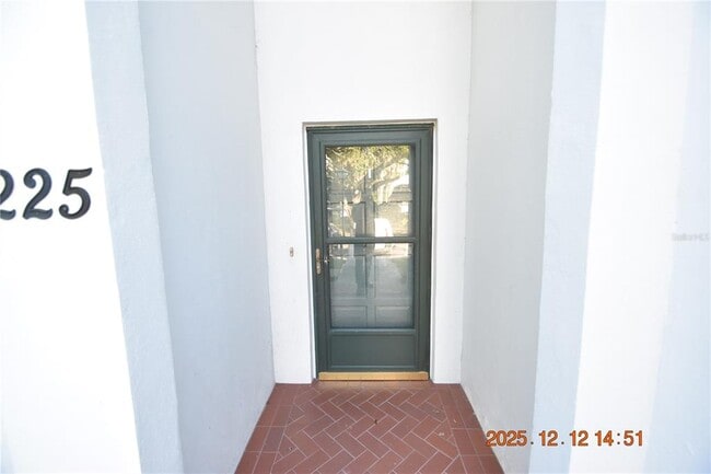 Building Photo - 1225 McMullen Booth Rd