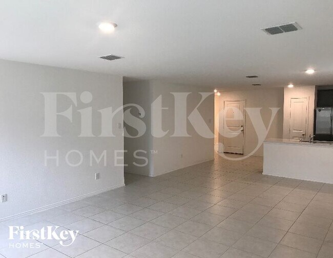 Building Photo - 14837 Firerock Rd